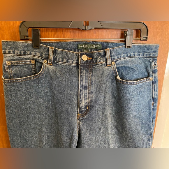 NWT women’s jeans, “Lauren Jeans Co” by Ralph Lauren size 14, inseam 31” - Picture 8 of 11